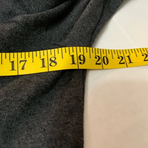 ✨ J.Crew Factory Floral Embellished Cotton Cardigan Size Large ✨ - Picture 2 of 6